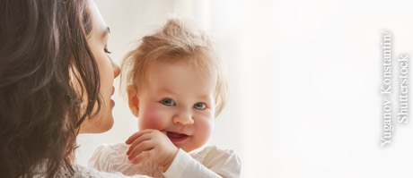 Mit Babys altersgemäß sprechen
